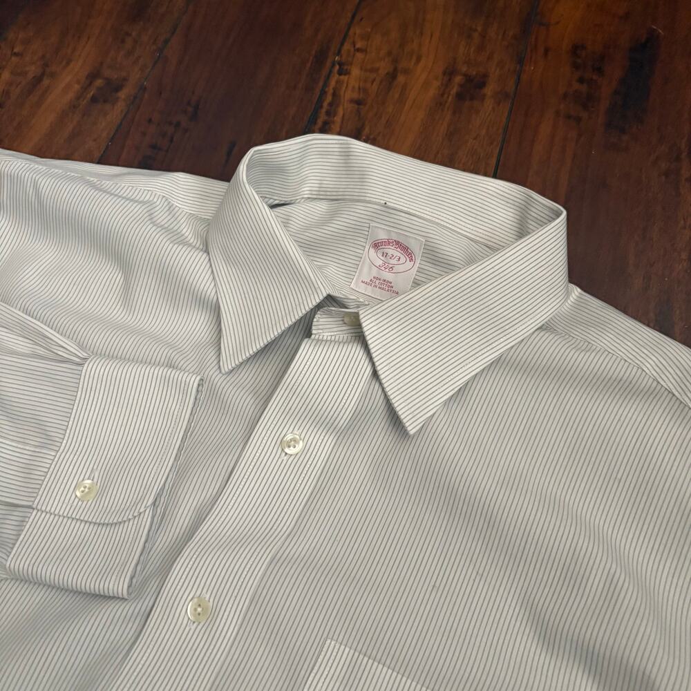 Brooks Brothers 346 Non Iron Long Sleeve Dress Shirt Mens 17-2/3 White Button Up